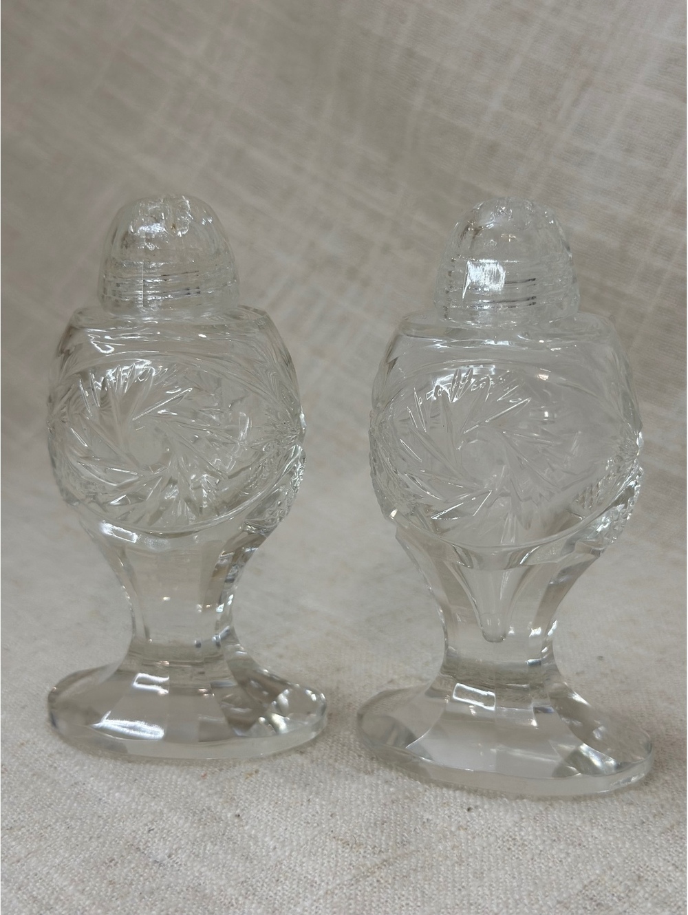 Vintage Cut Crystal Sunburst Pinwheel Star of David Footed Salt & Pepper Shakers